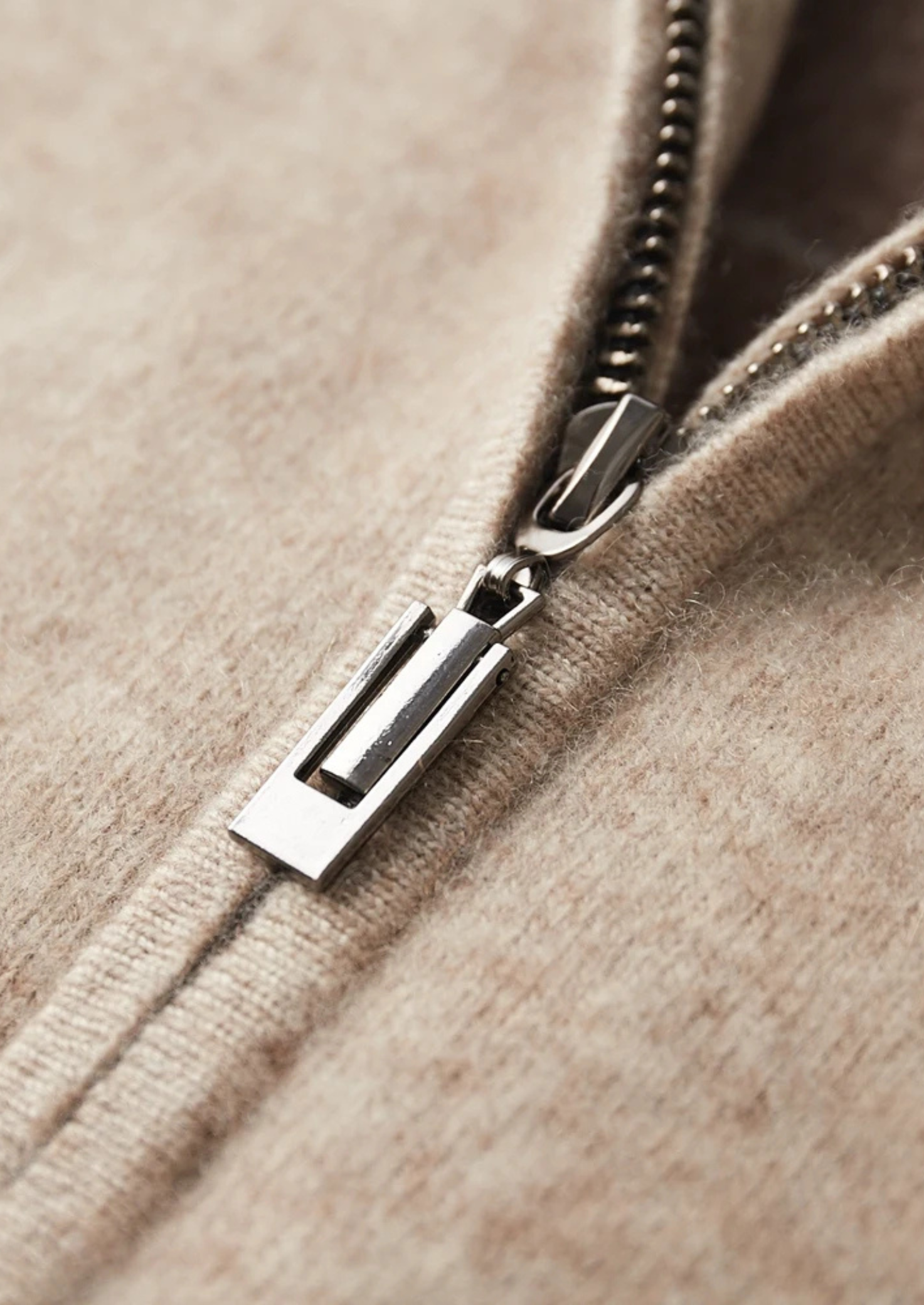 Cardigã Premium em Cashmere Bicolor com Zíper