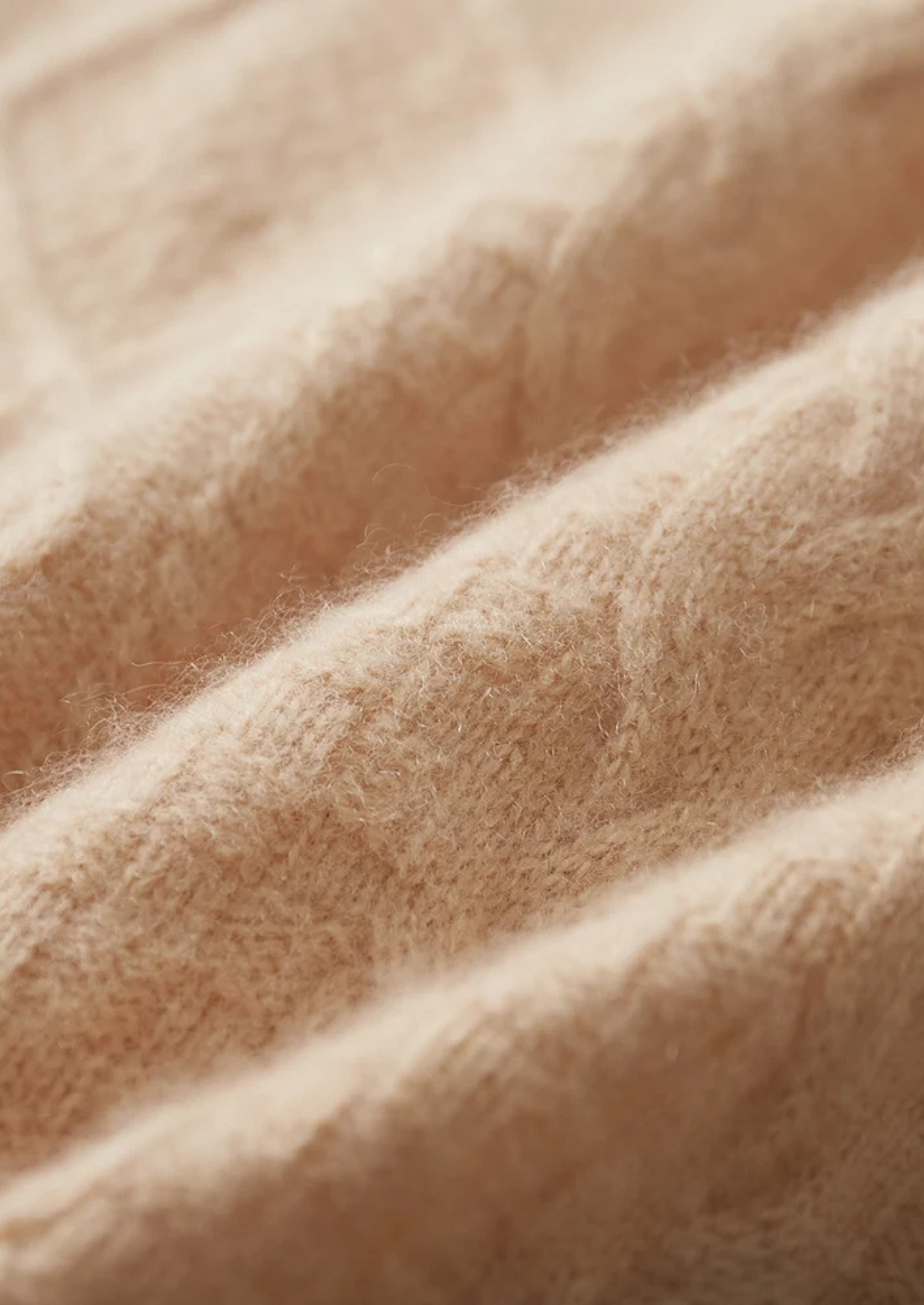 Suéter Gola Alta Jacquard em Lã Merino Extrafina