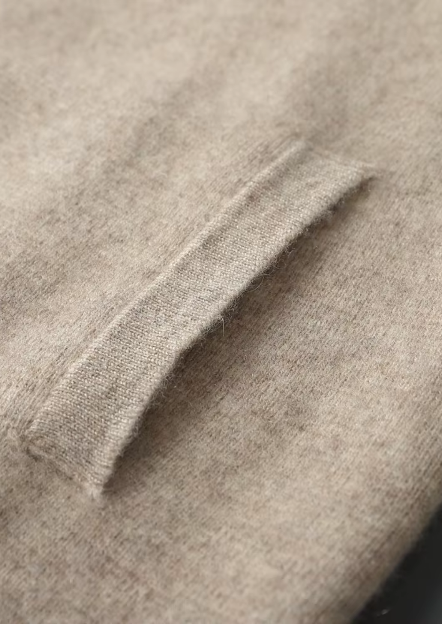 Conjunto Falconi em Lã Merino Extrafina Pura Areia