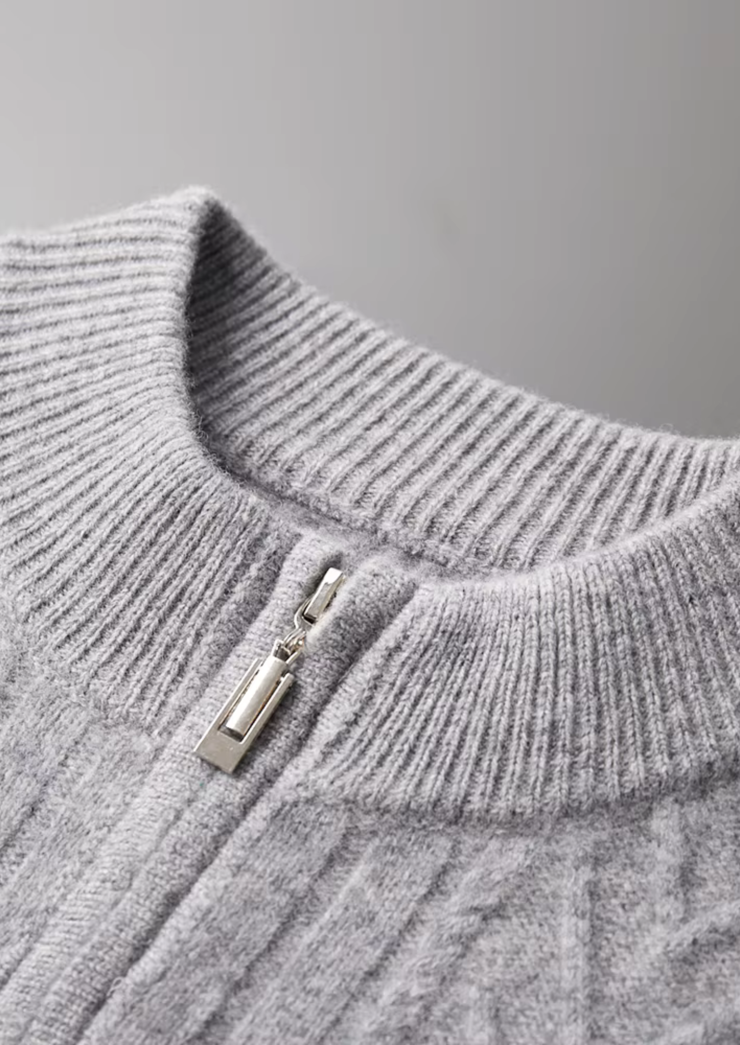 Cardigan com Zíper Estampado em Lã Merino Extrafina