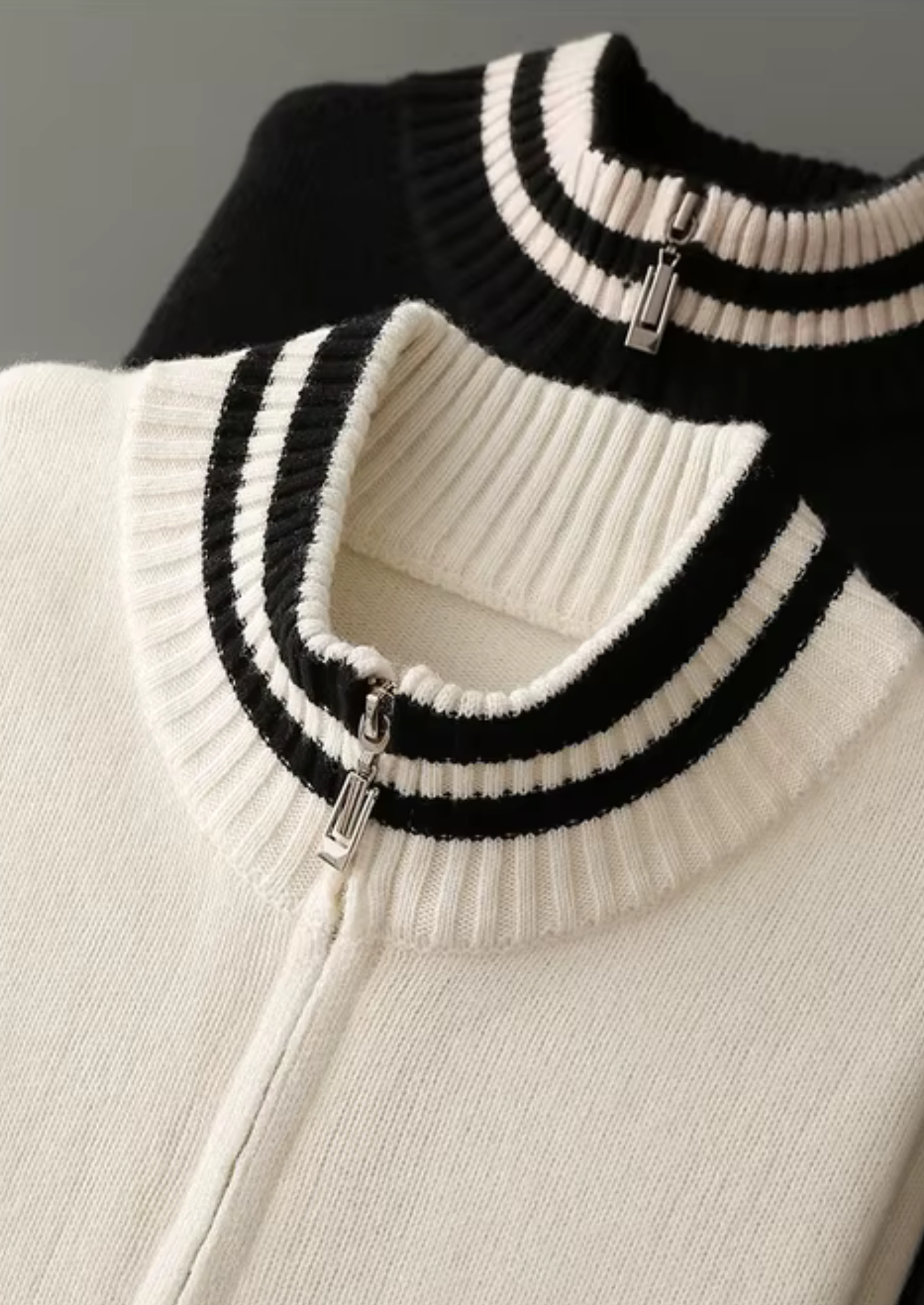Cardigan com Zíper Bicolor em Lã Merino Extrafina