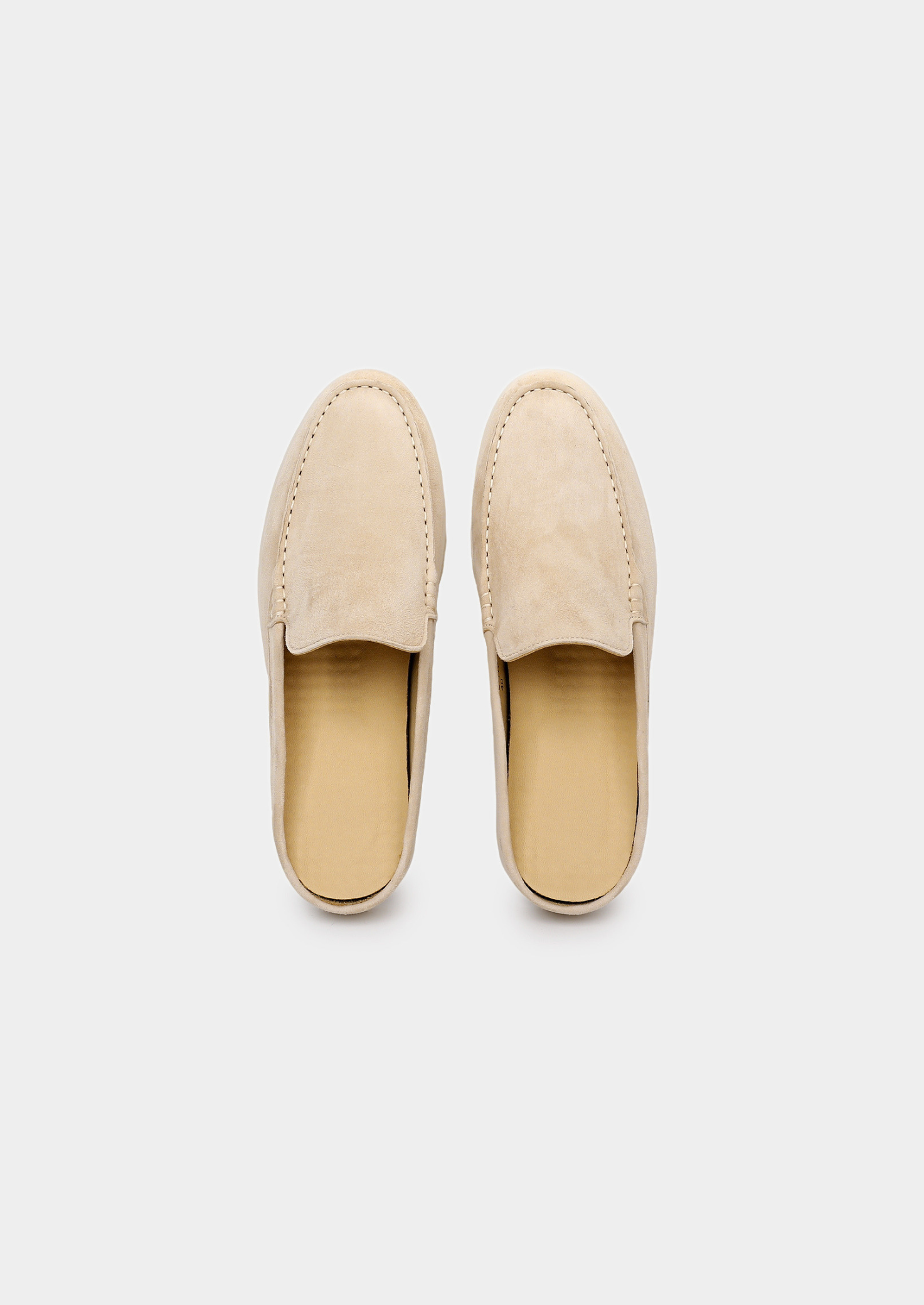 Slipper Marina em Camurça - Marfim