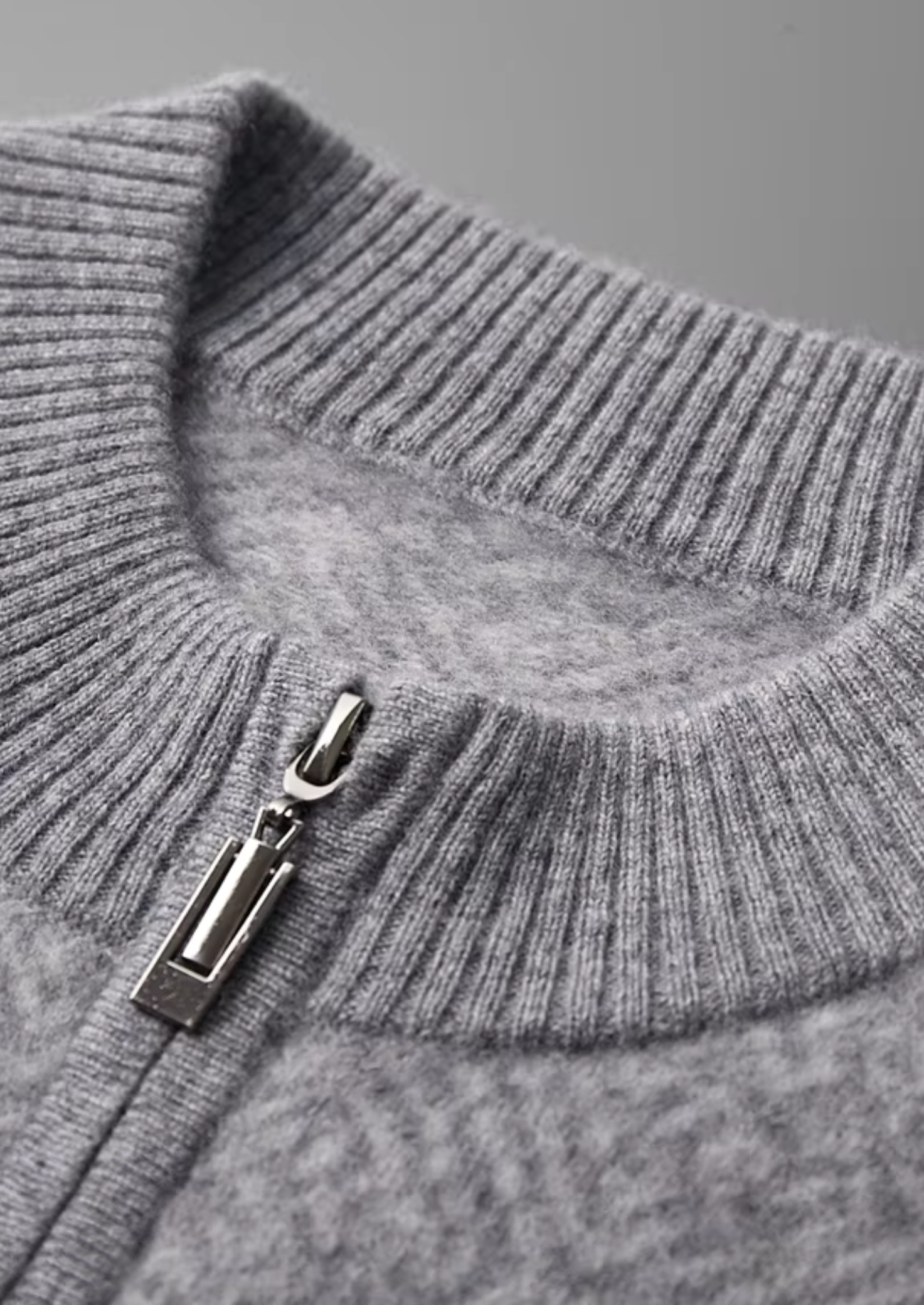 Suéter Premium Cashmere Estampado com Meio Zíper