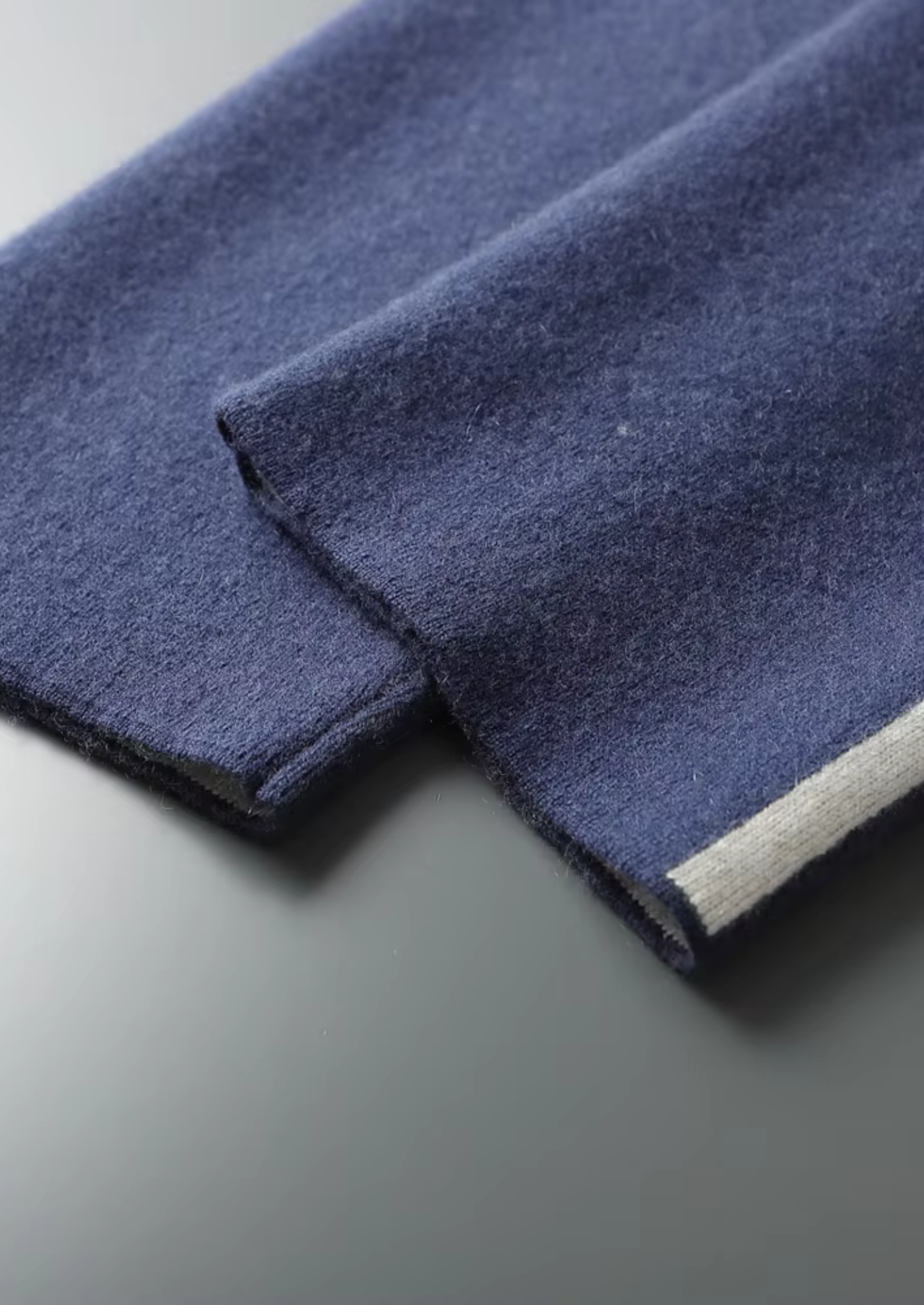 CONJUNTO MILANO DE LAZER EM CASHMERE PREMIUM AZUL-MARINHO
