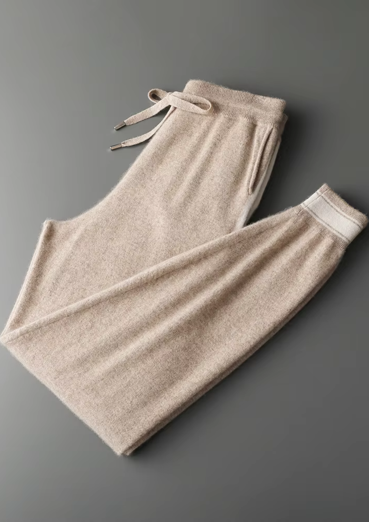 Conjunto de Lazer Vienna em Cashmere Premium - Areia