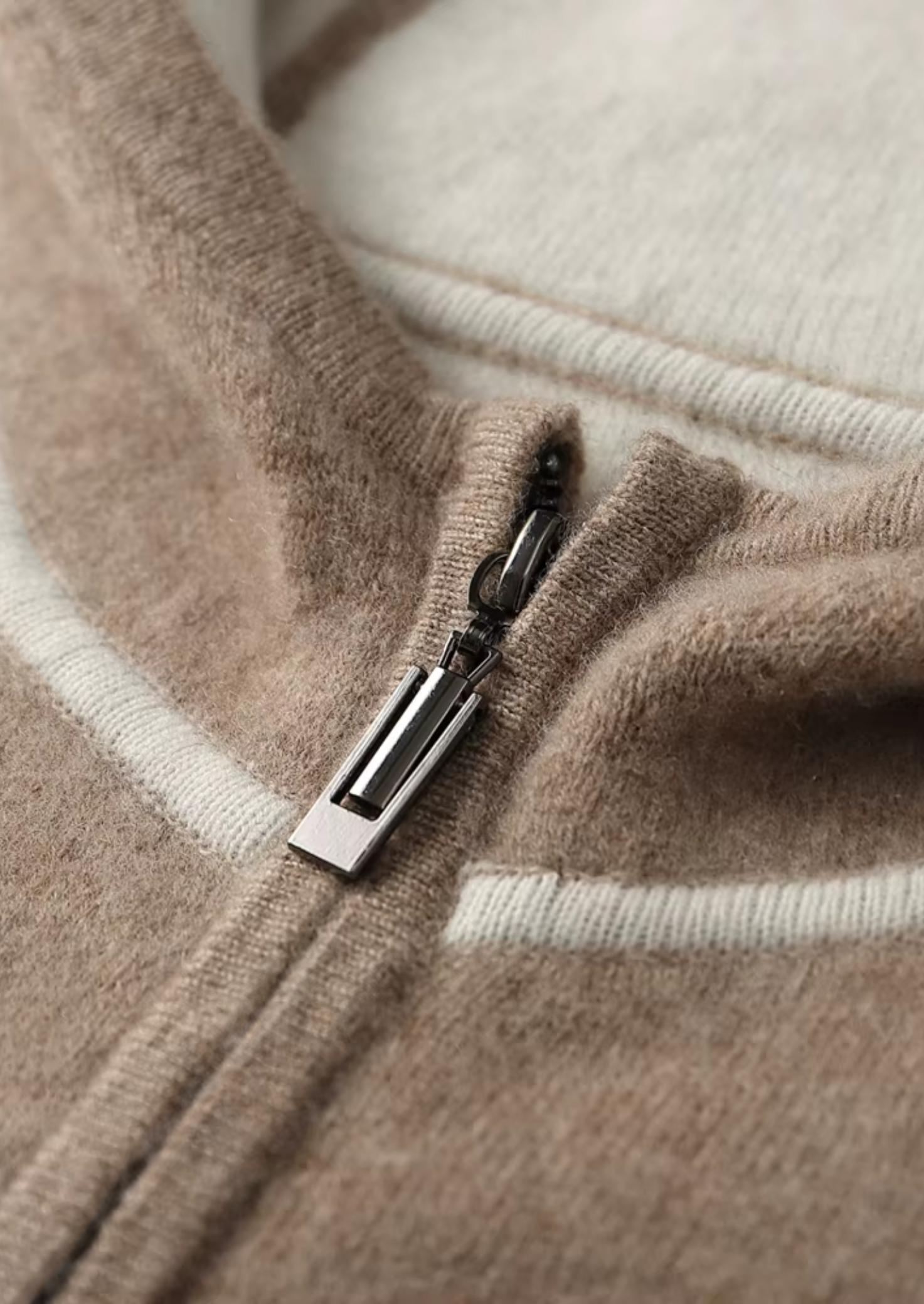 Moletom Premium em Cashmere Bicolor com Zíper