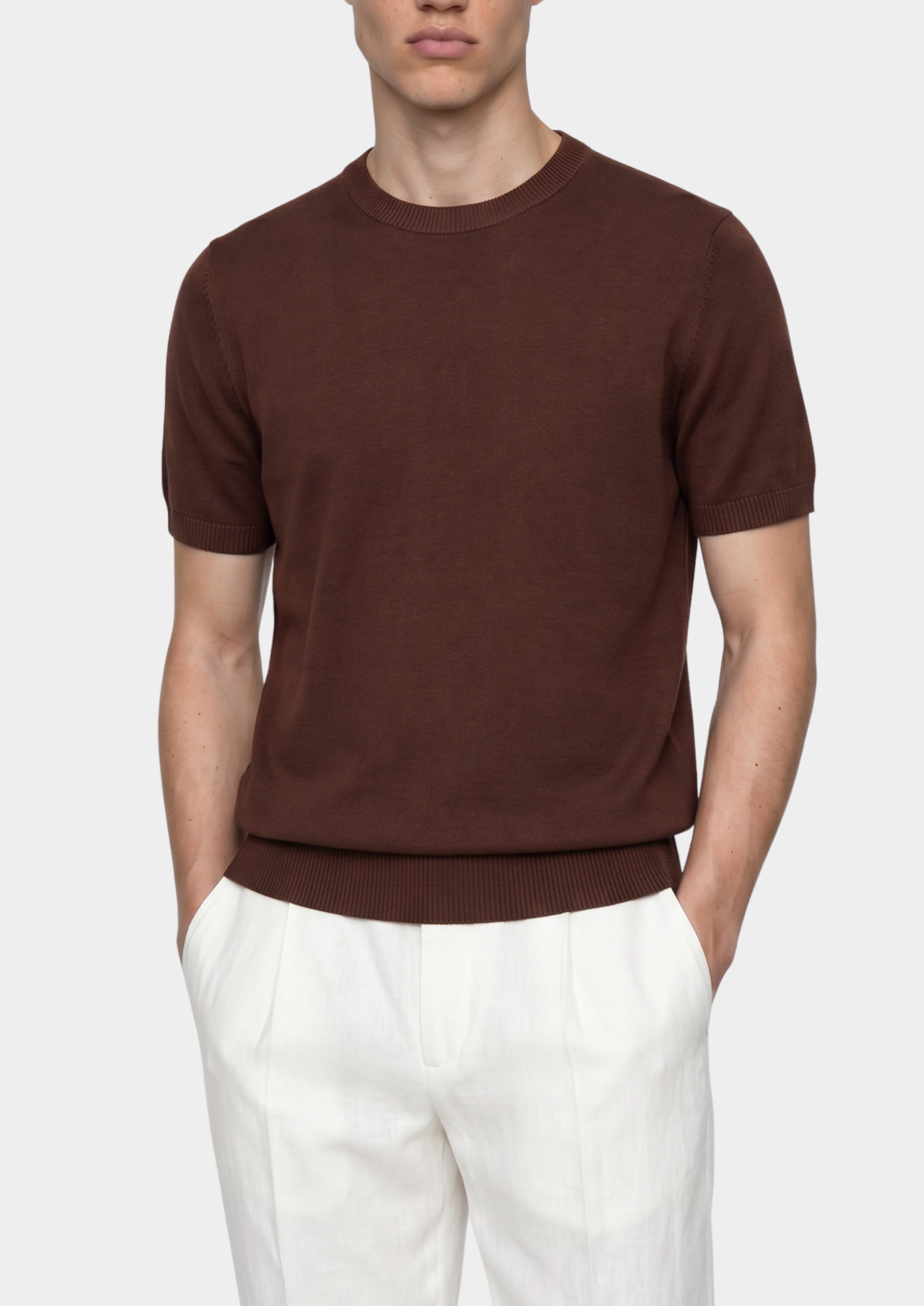 Camiseta Essencial Café de Tricô Gola Careca
