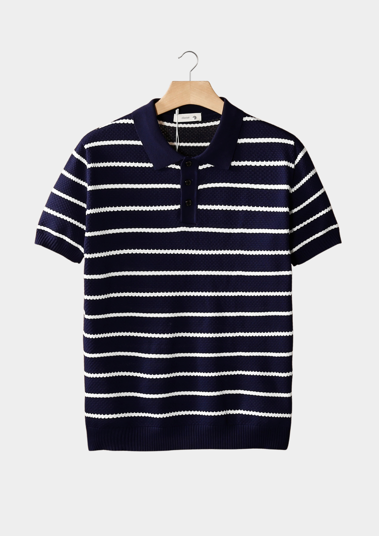 POLO BOTÃO TEXTURA LISTRADA AZUL MARINHO
