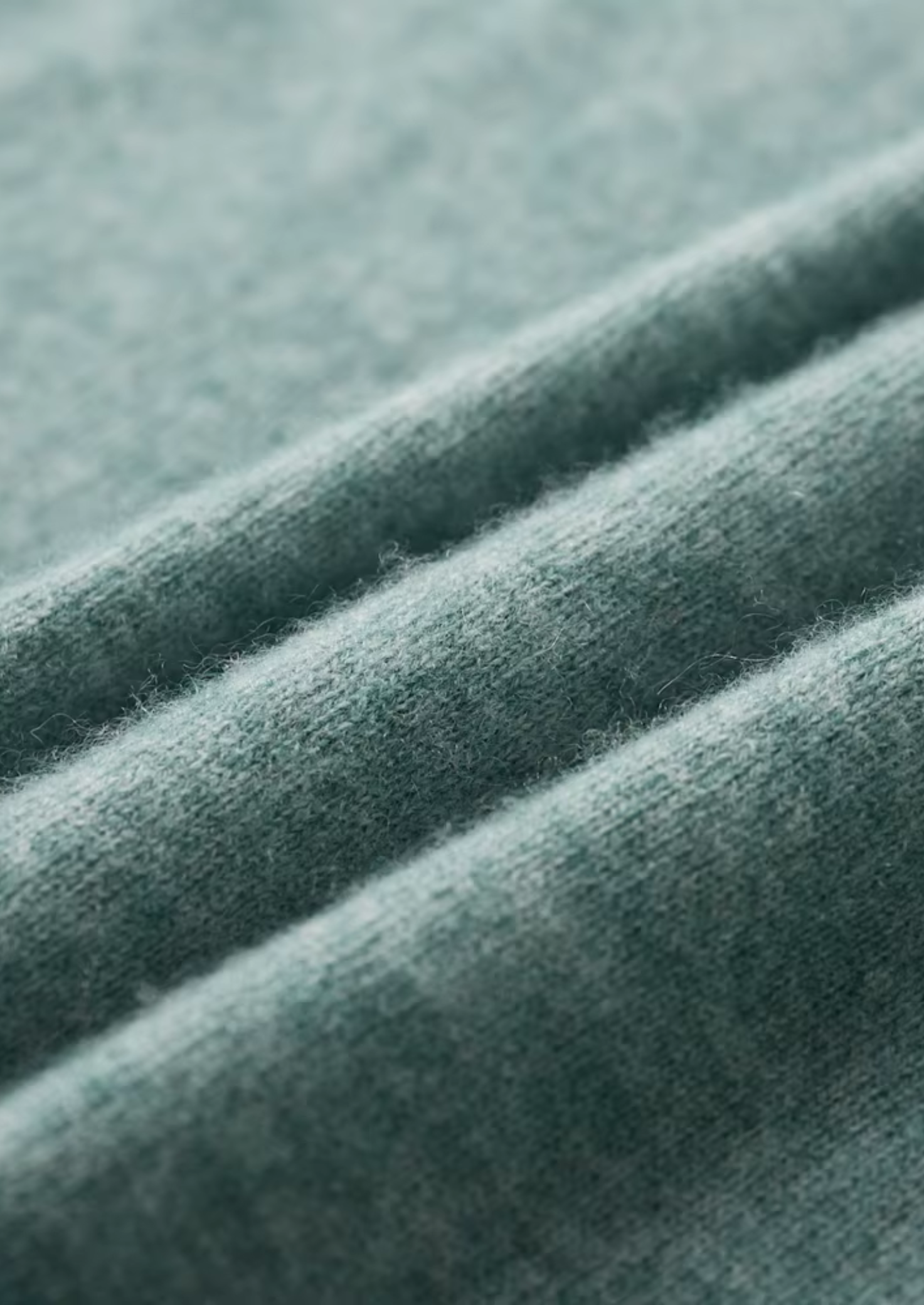 Camiseta Gola Redonda Clássica em Cashmere Premium