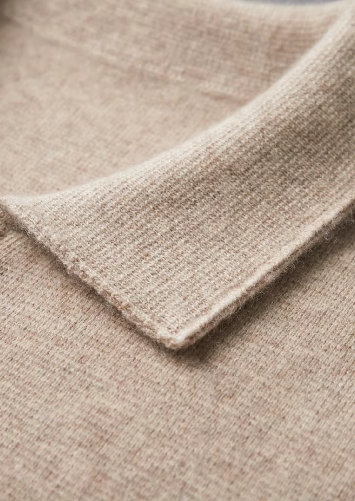 Cardigan Polo com Zíper em Lã Merino Extrafina Pura