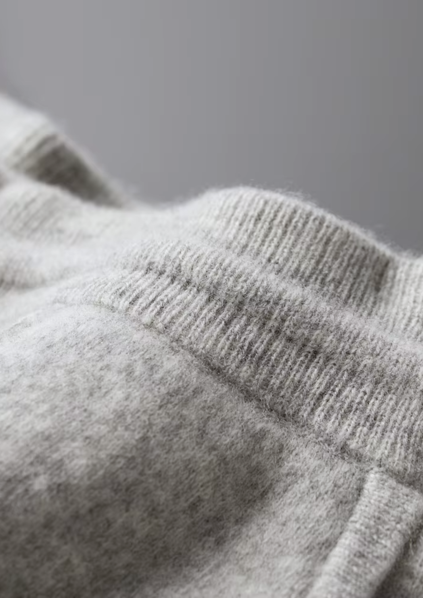 Conjunto Bicolor em Lã Merino Extrafina Pura