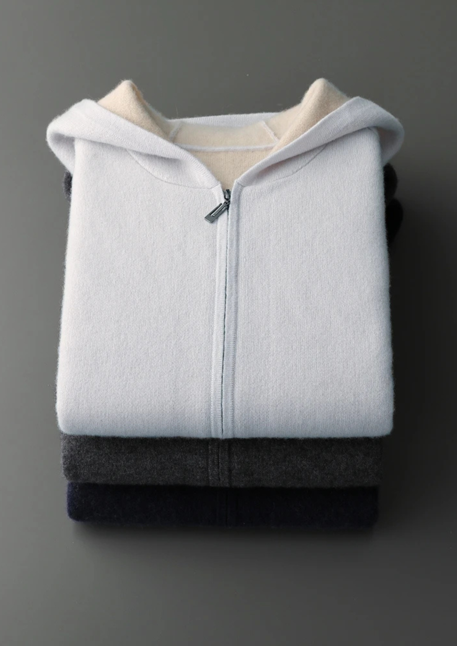 Moletom com Zíper Bicolor em Cashmere Premium