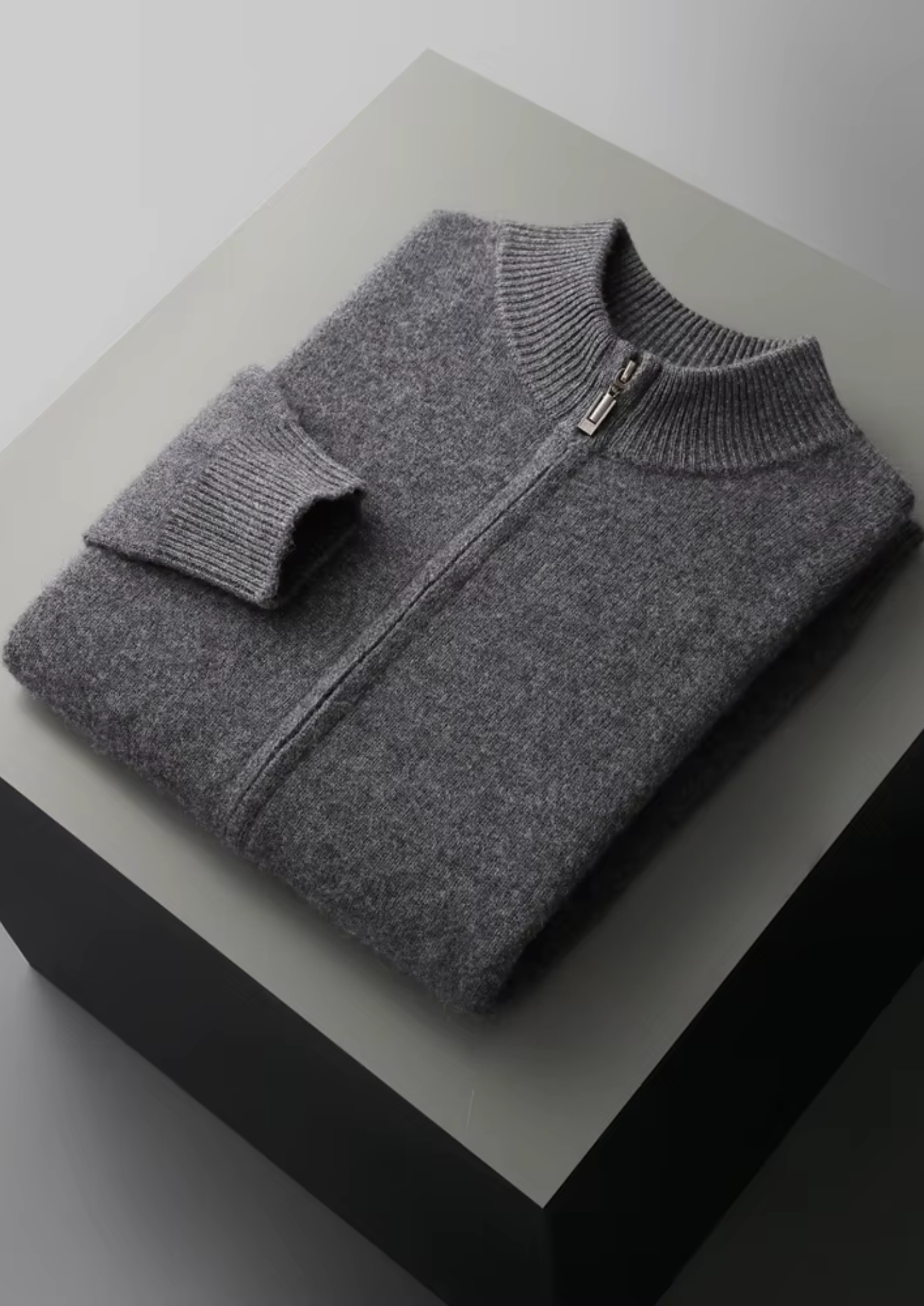 Conjunto Luzzo em Lã Merino Extrafina Pura - Cinza-Escuro