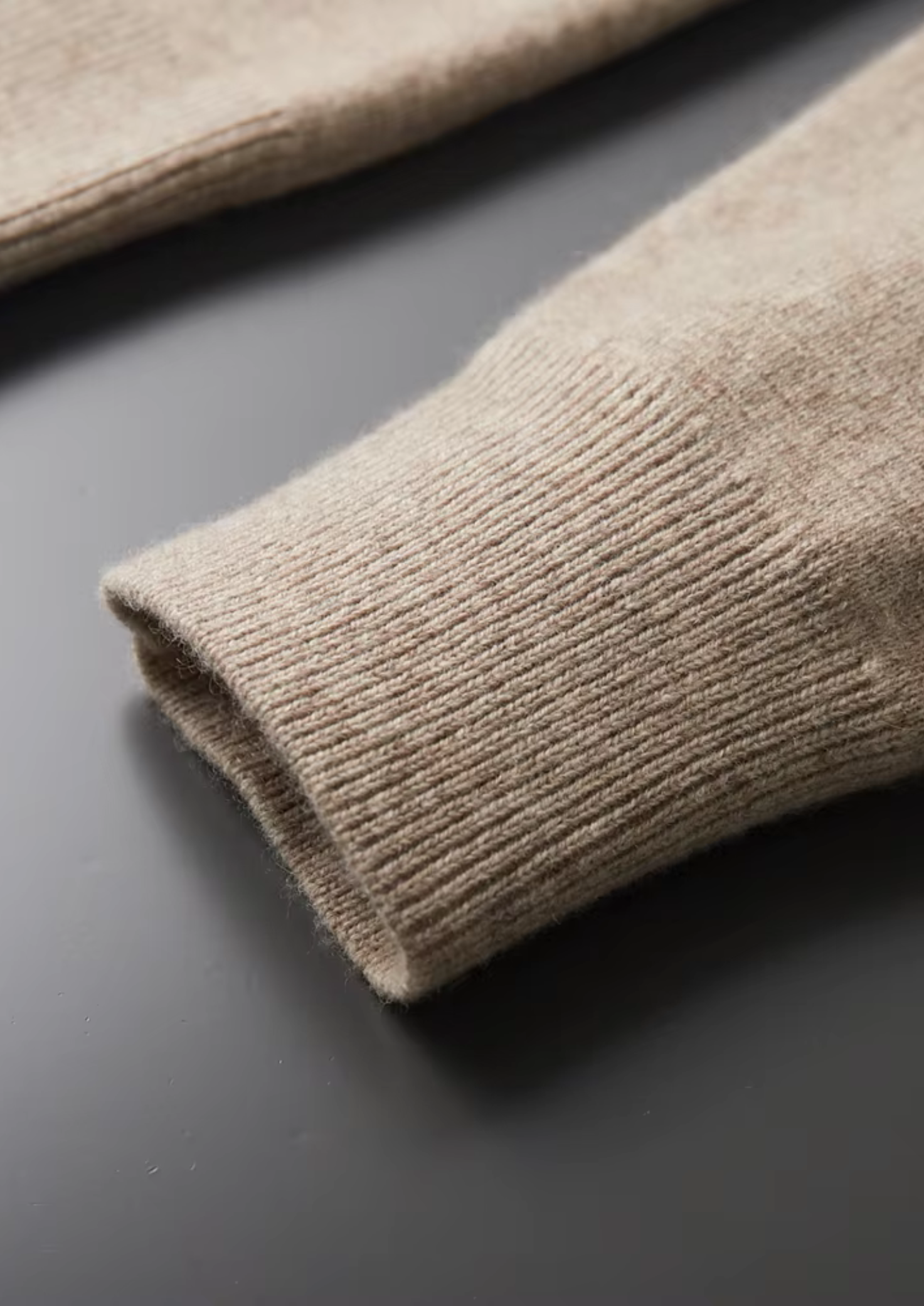 Cardigan Polo com Zíper em Lã Merino Extrafina Pura