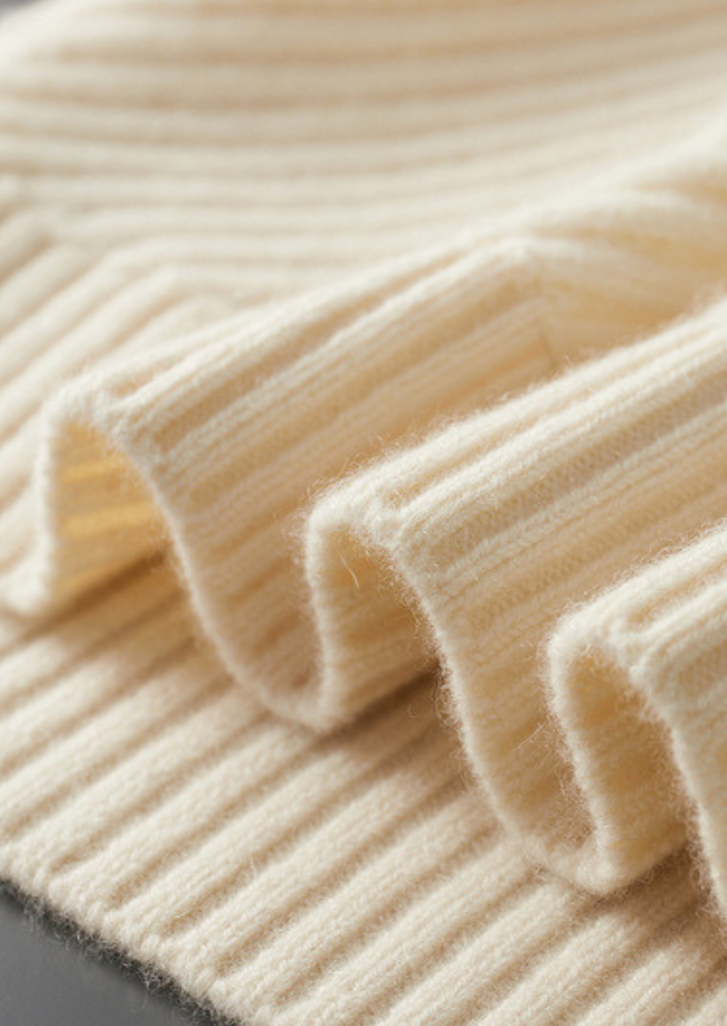 Suéter Gola Alta Estampado Puro Cashmere Marfim