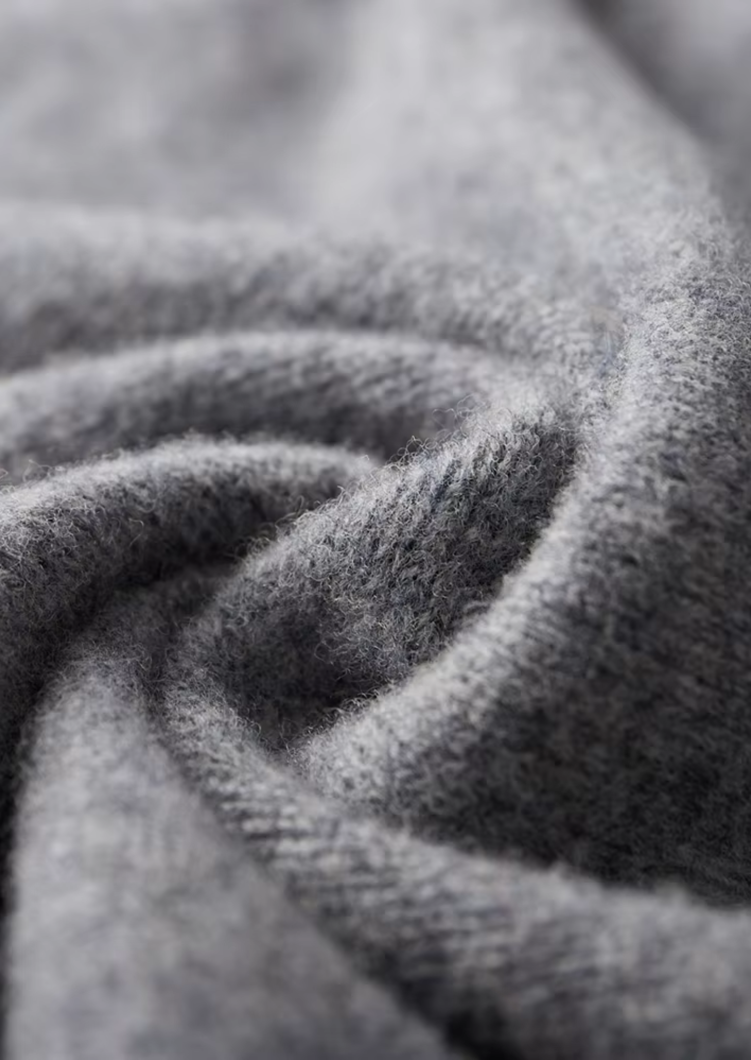 Conjunto Bicolor em Lã Merino Extrafina Pura