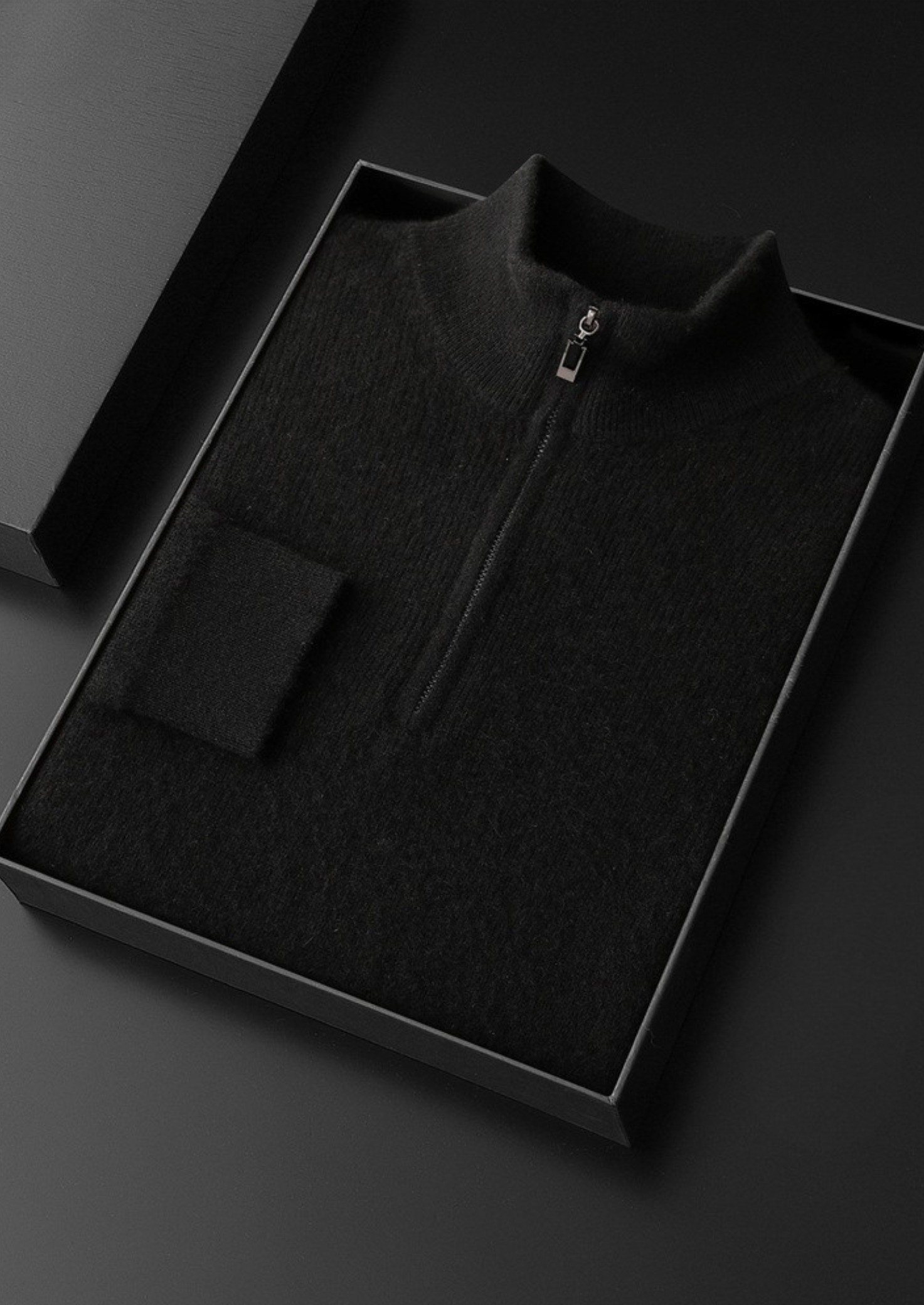 MEIO ZÍPER CANELADO EM CASHMERE PURO PRETO
