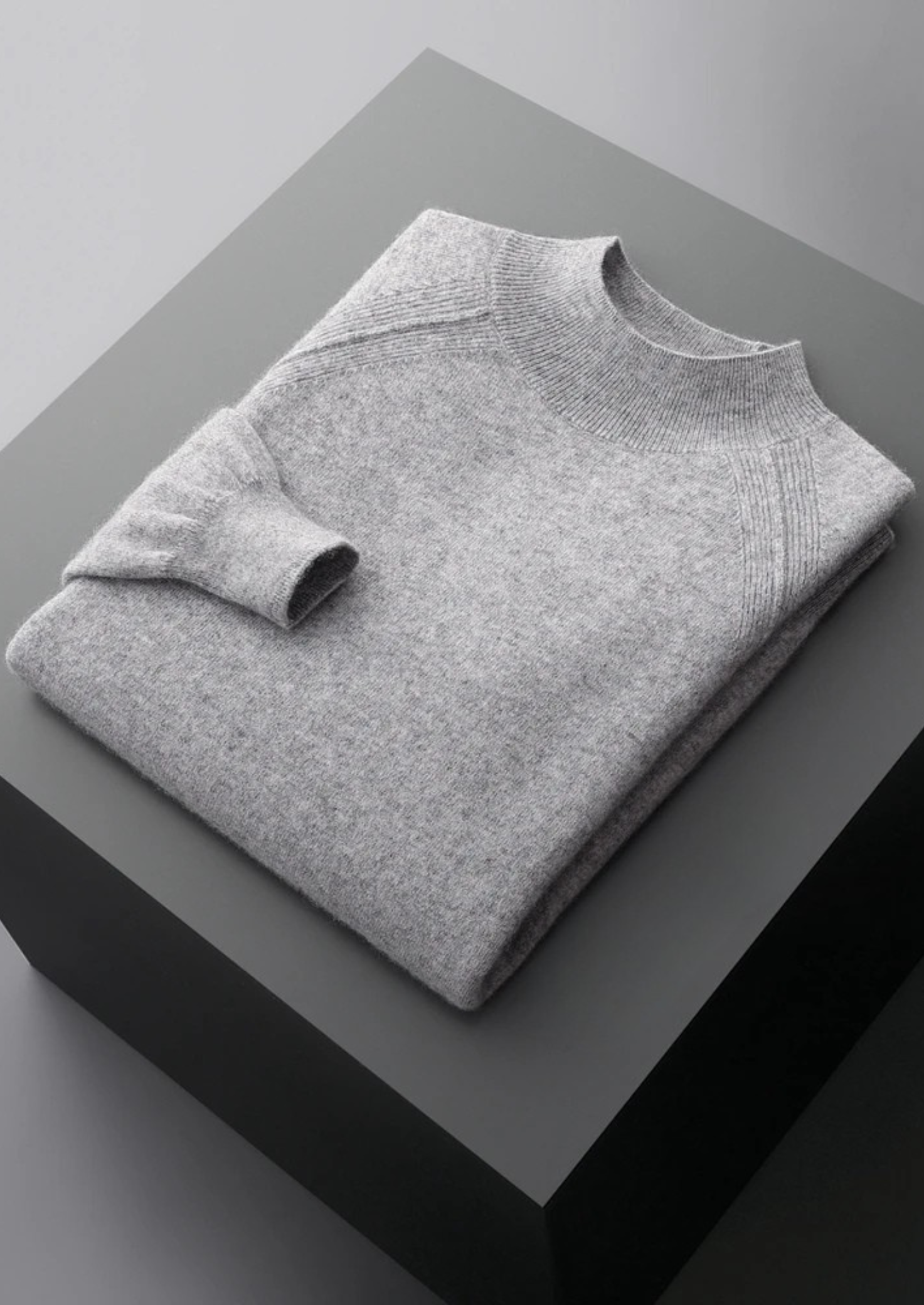 Gola Alta Raglan em Lã Merino Extrafina Pura
