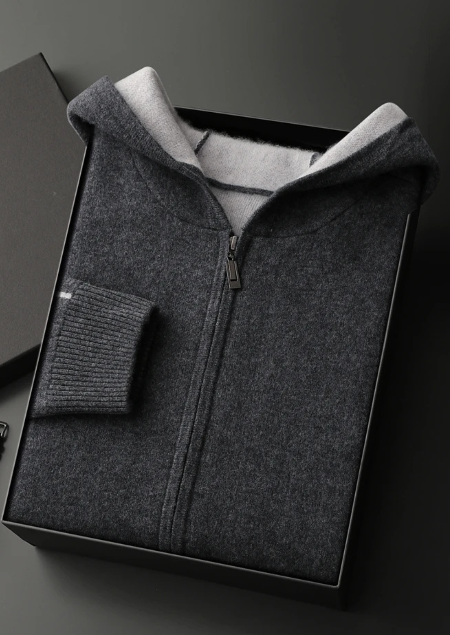 Moletom com Zíper Bicolor em Cashmere Premium