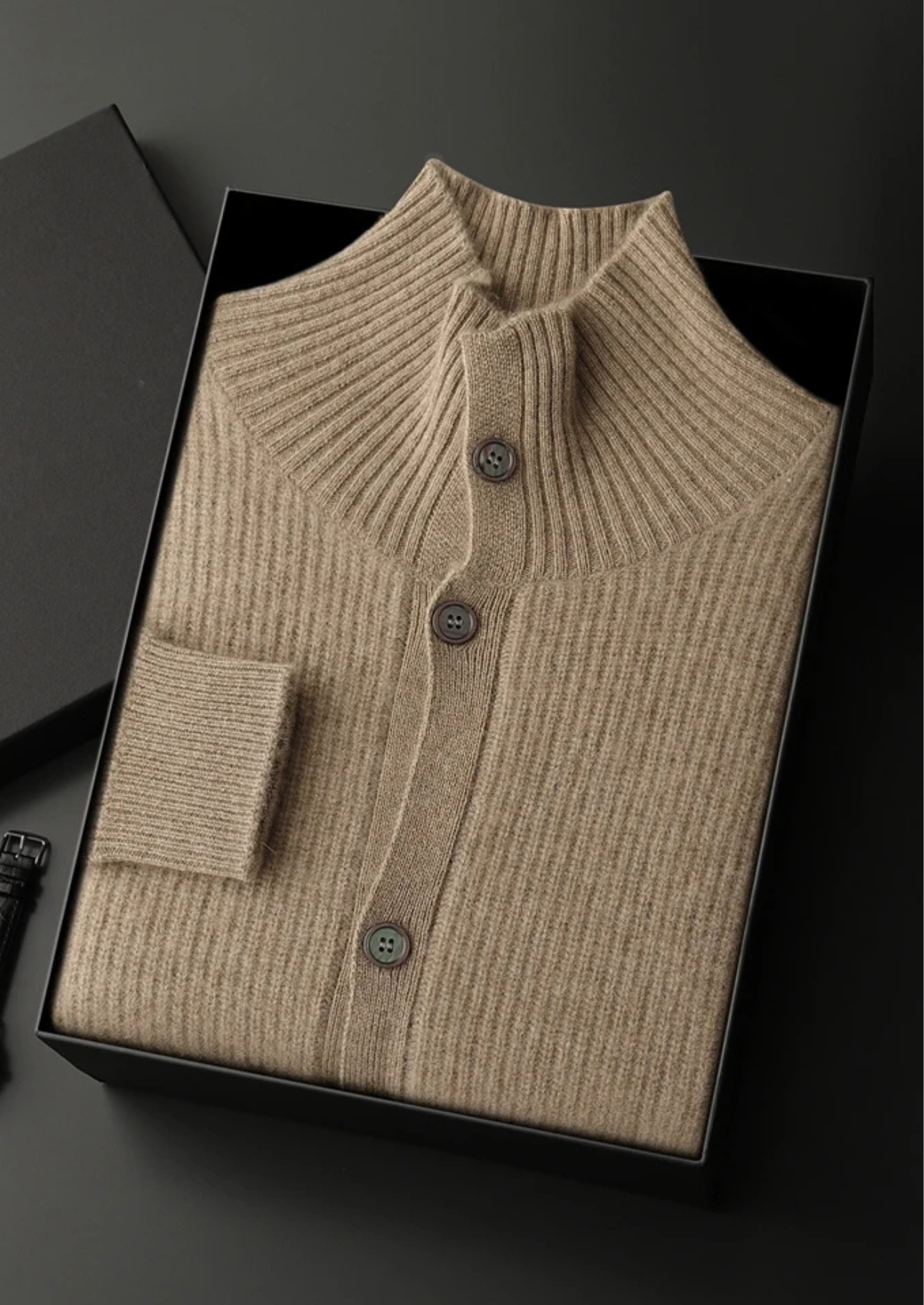 Cardigã Premium em Cashmere com Tricô Canelado e Gola Alta