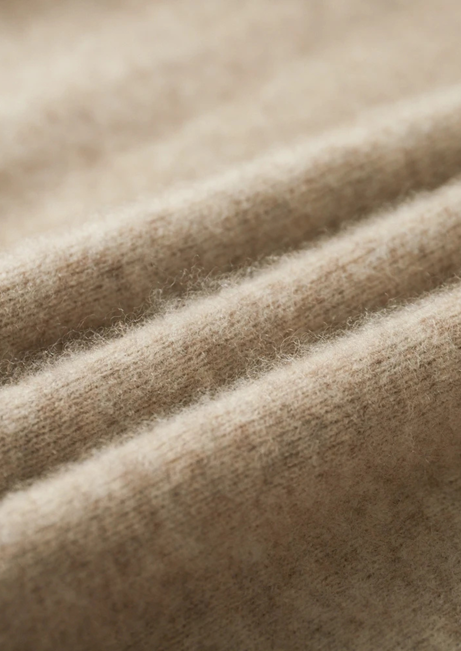 CONJUNTO DENIS DE LAZER EM CASHMERE PREMIUM AREIA