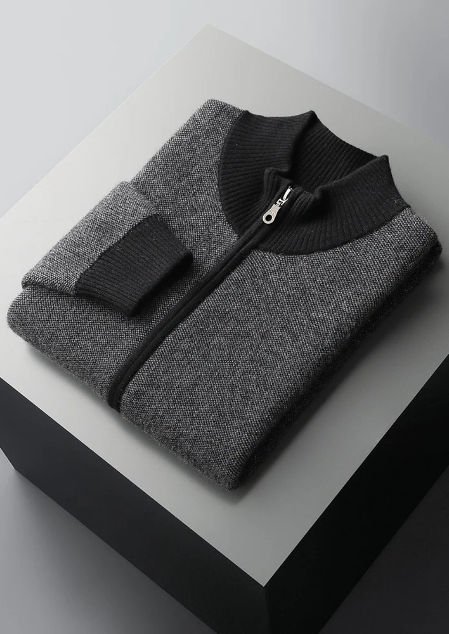 Cardigan com Zíper Jacquard em Caxemira Premium