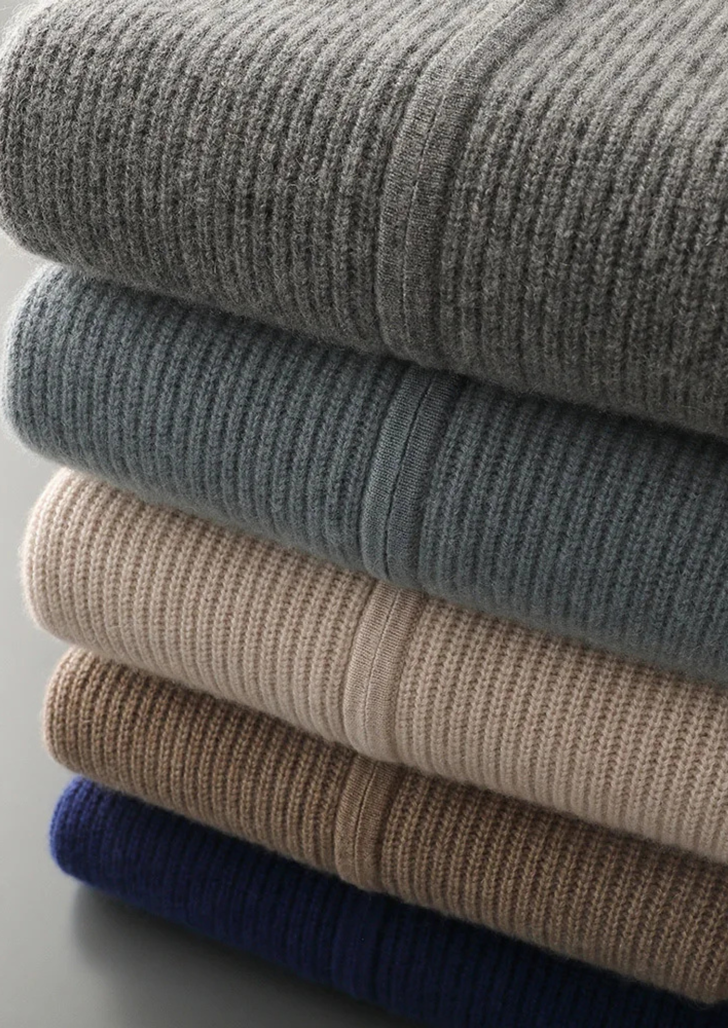Cardigan Canelado em Caxemira Premium