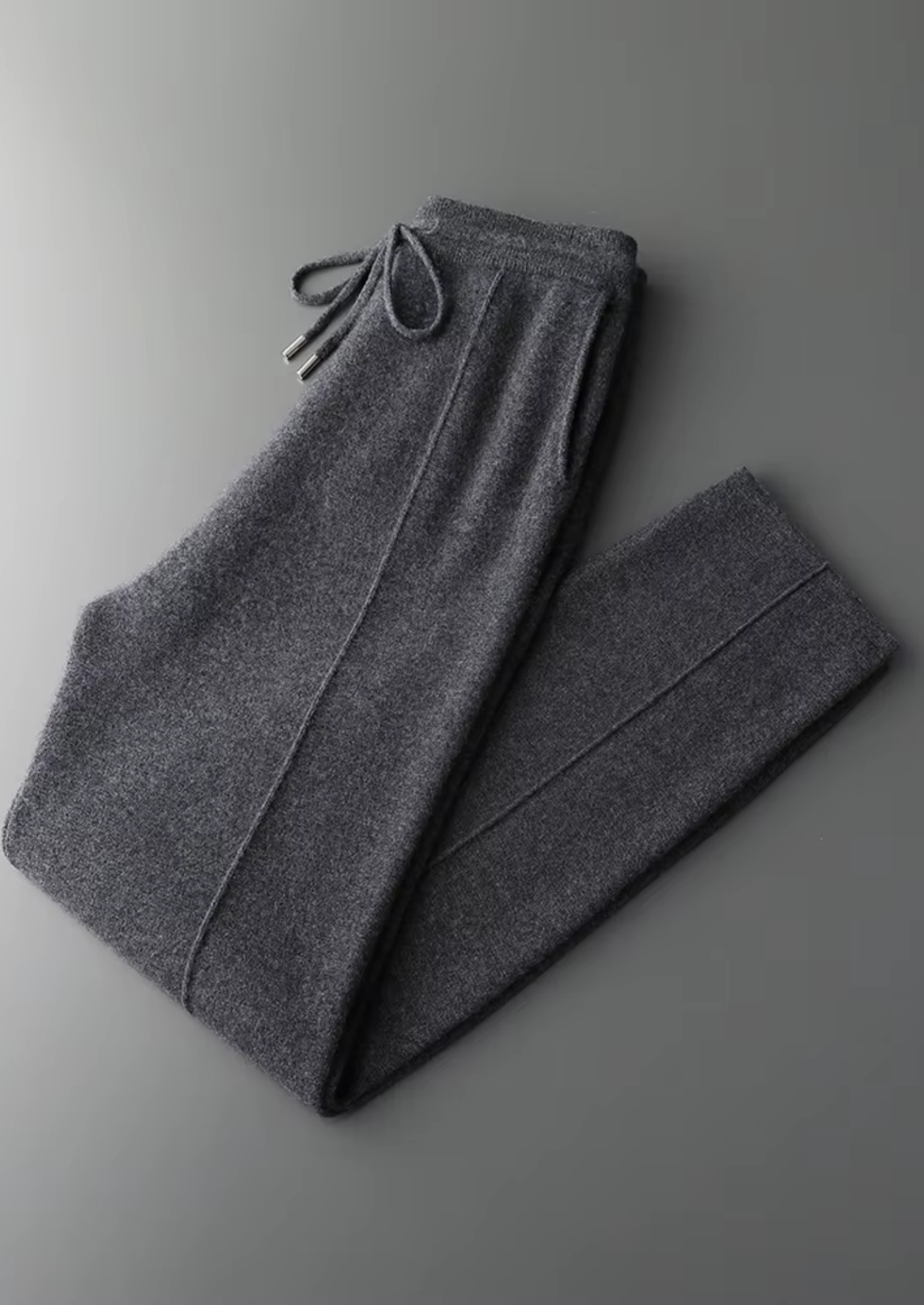 CONJUNTO FALCONI EM LÃ MERINO PURA EXTRAFINA CINZA ESCURO