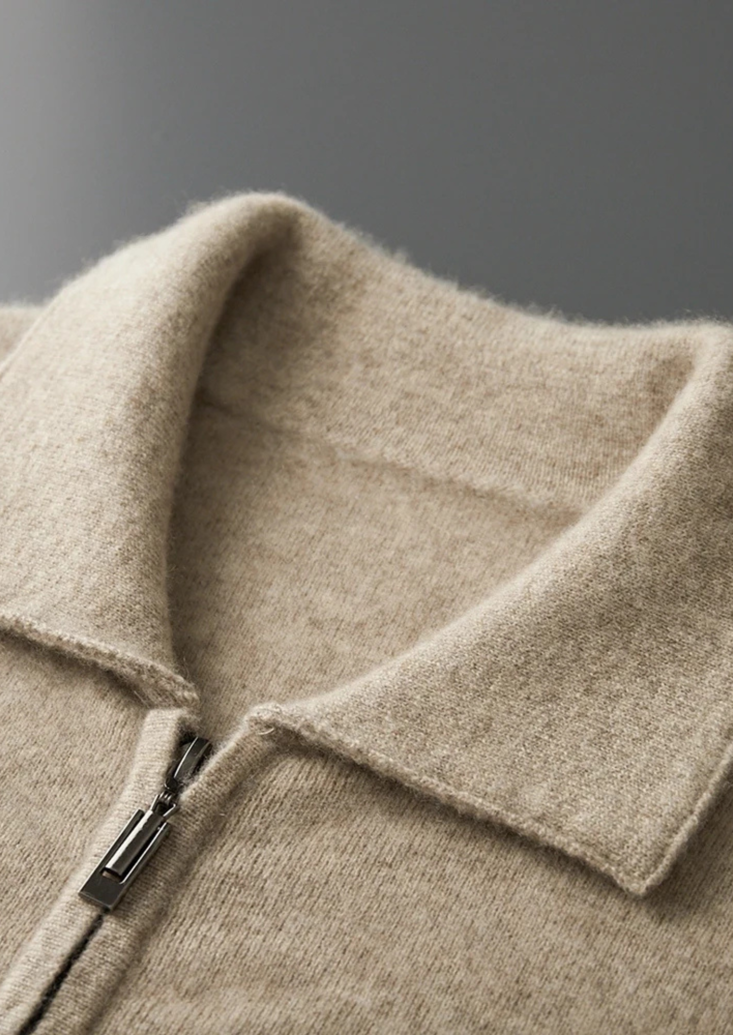 Cardigan Polo com Zíper em Cashmere Premium