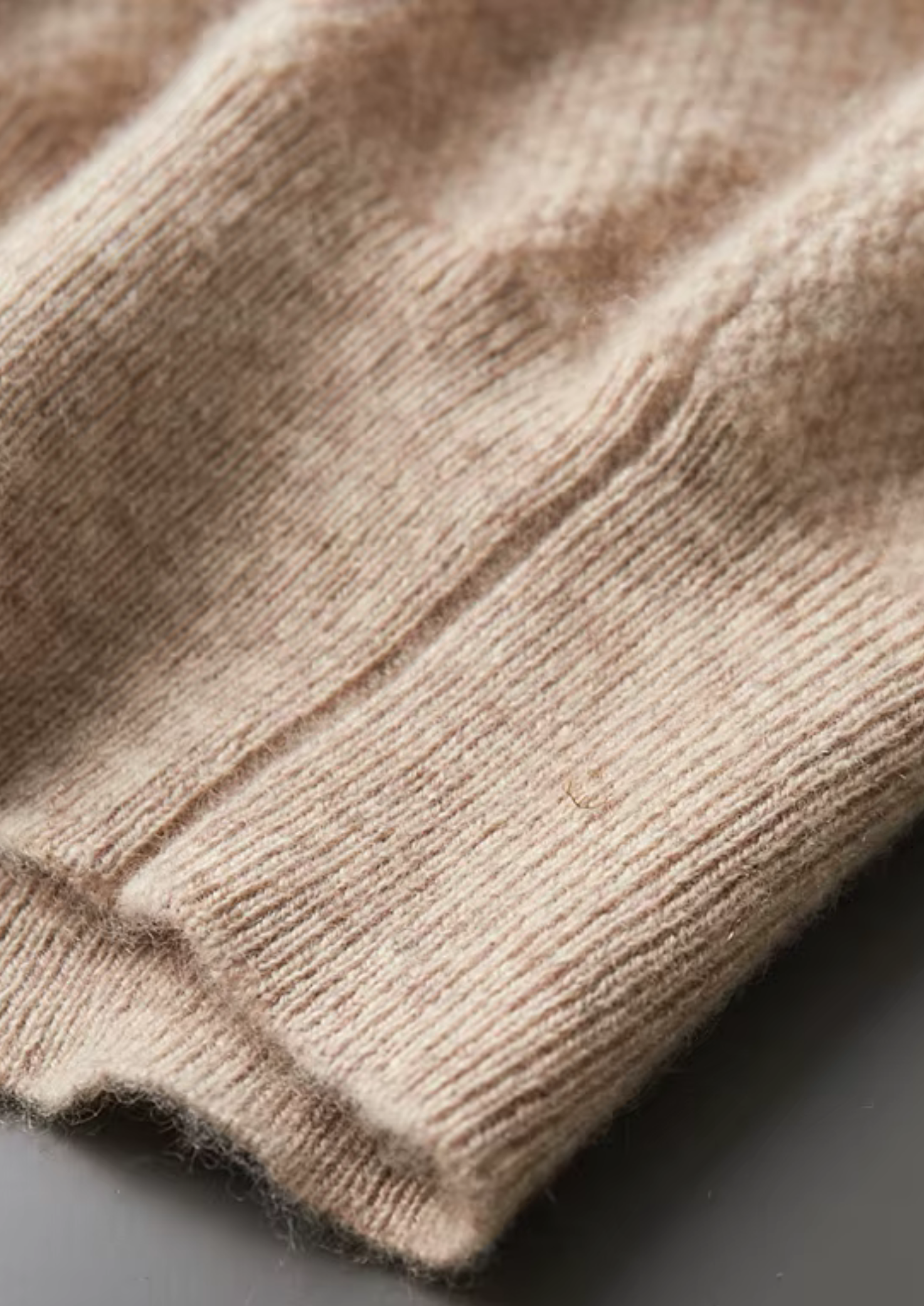 Suéter Henley Clássico em Cashmere Premium