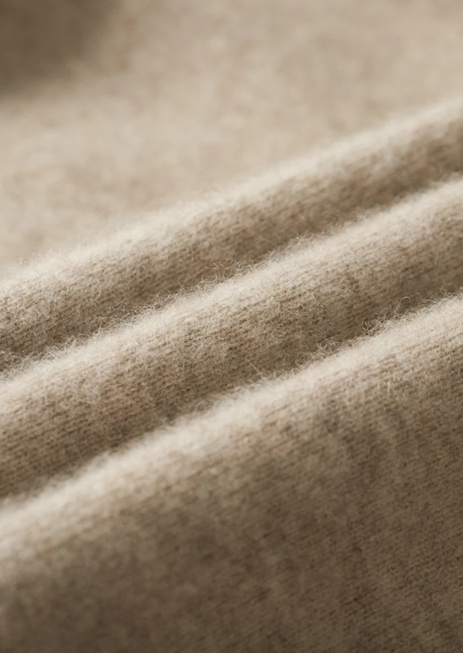 Cardigan Polo com Zíper em Cashmere Premium