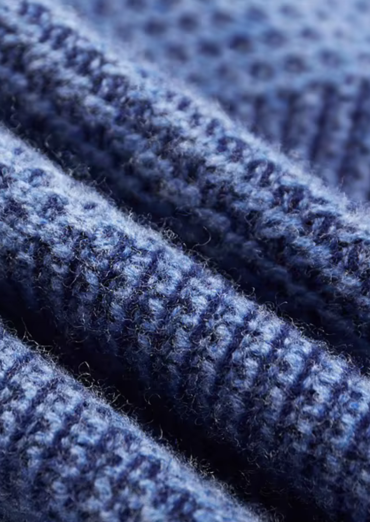 Suéter Gola Alta Bicolor Estampado em Lã Merino Extrafina Pura