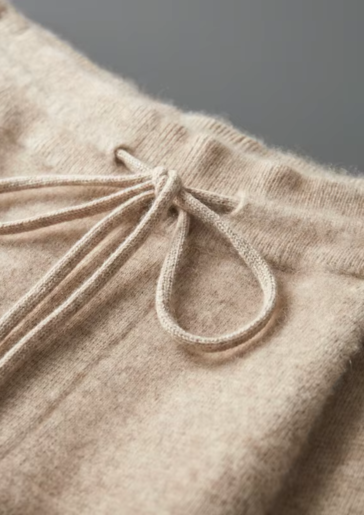Calça Premium em Cashmere com Pregas