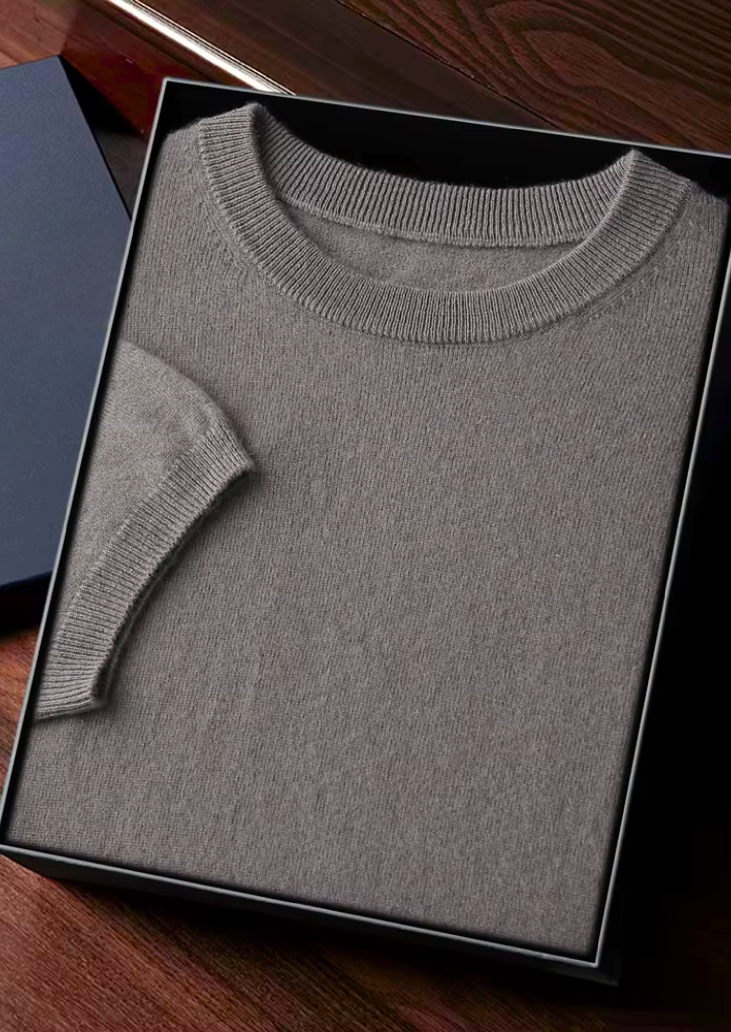 Camiseta Gola Redonda Clássica em Cashmere Premium