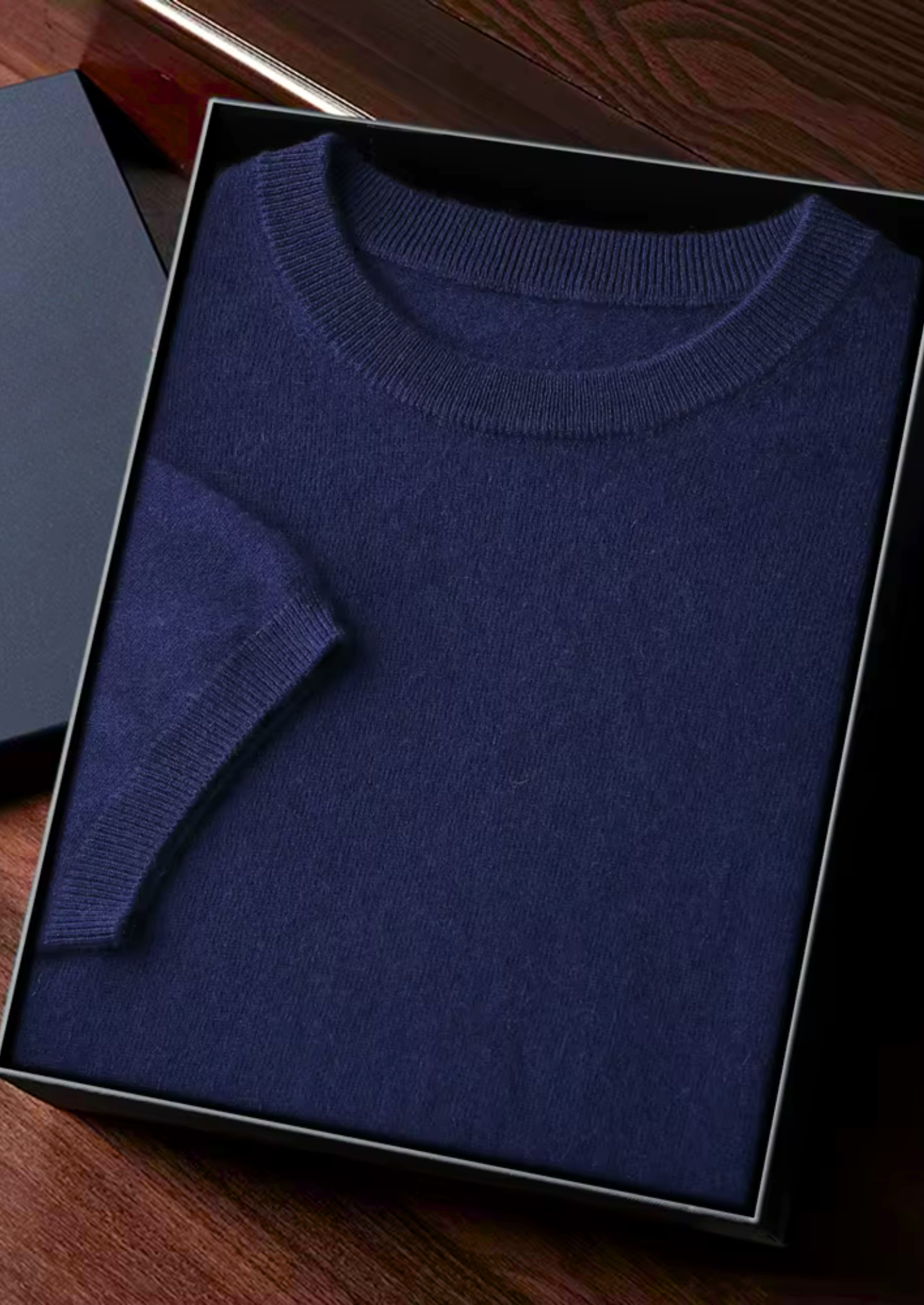 Camiseta Gola Redonda Clássica em Cashmere Premium