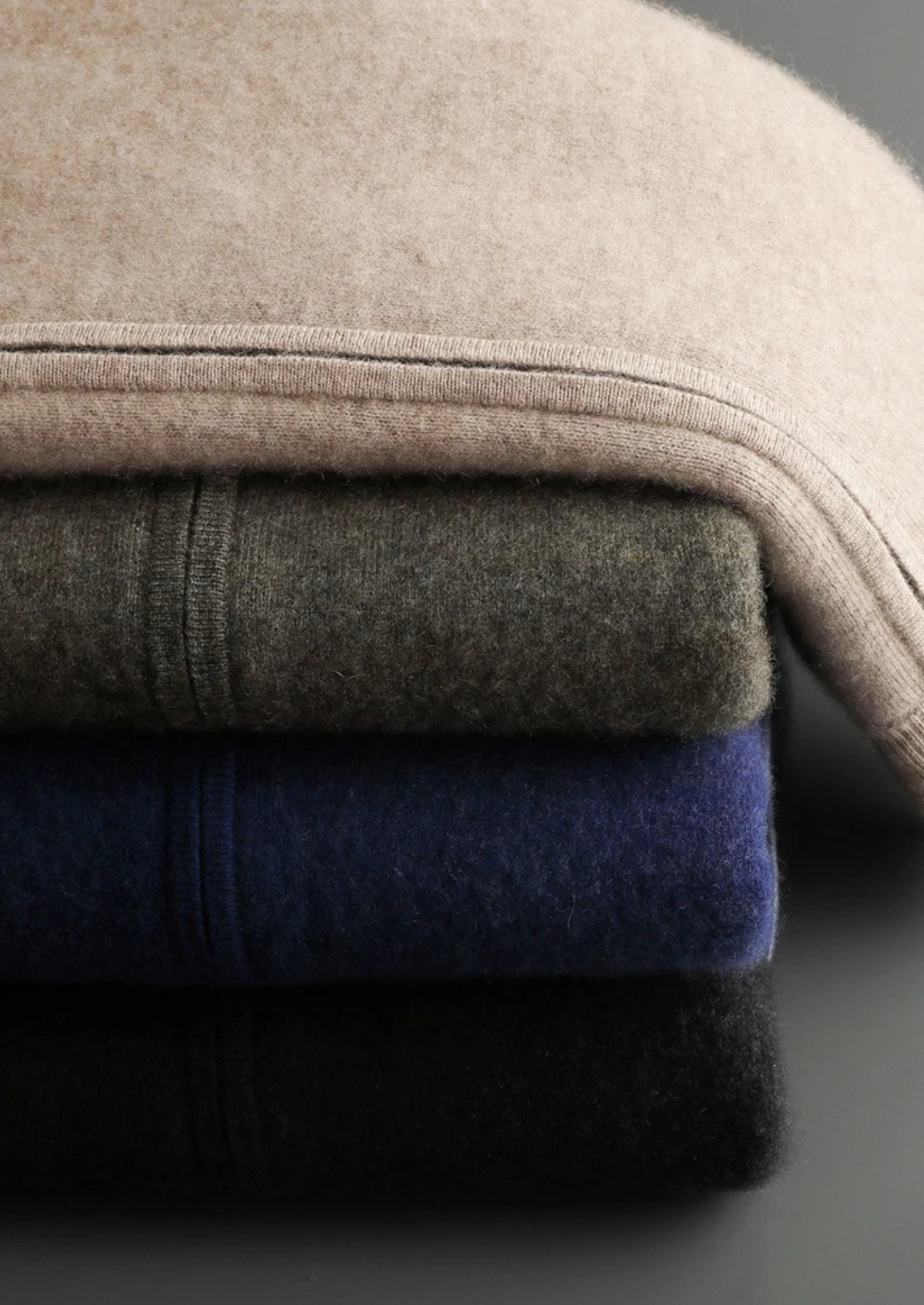 Cardigã Premium em Cashmere Bicolor com Zíper
