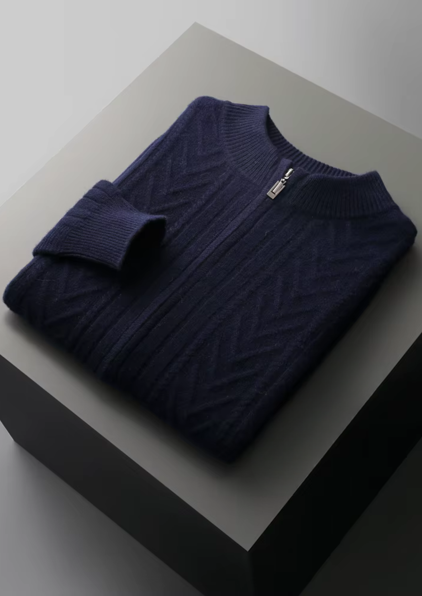 Cardigan com Zíper Estampado em Lã Merino Extrafina