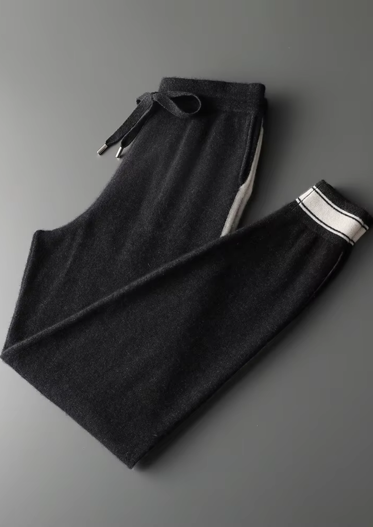 Conjunto de Lazer Vienna em Cashmere Premium - Preto