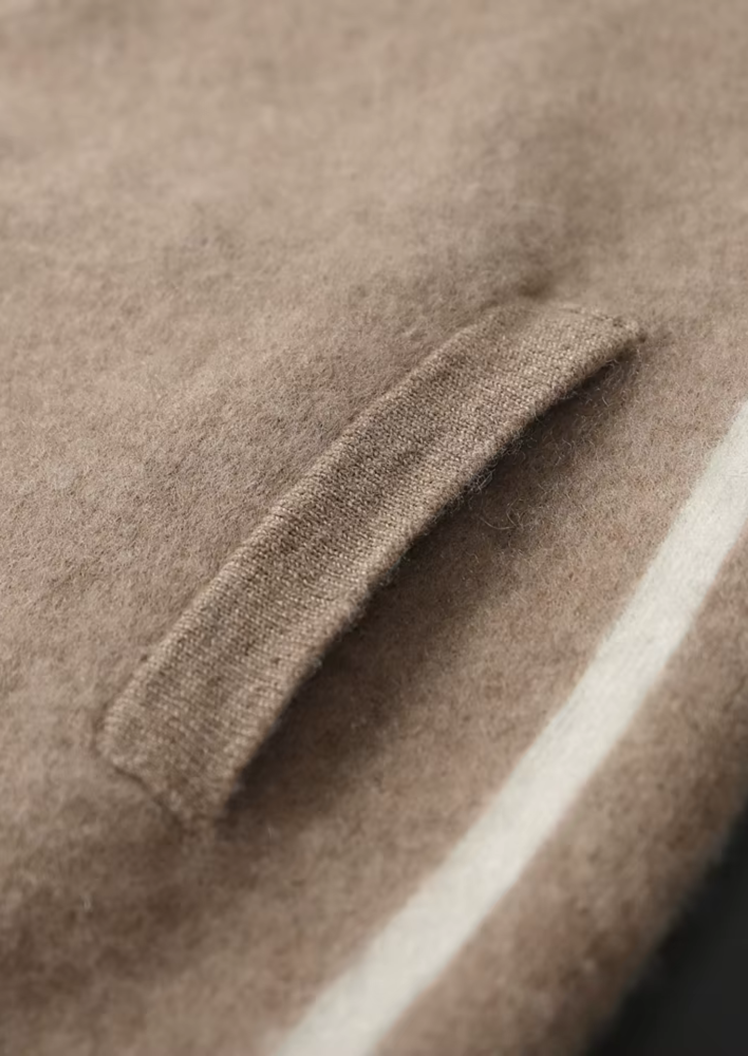Conjunto Milano Leisure Bege em Cashmere Premium