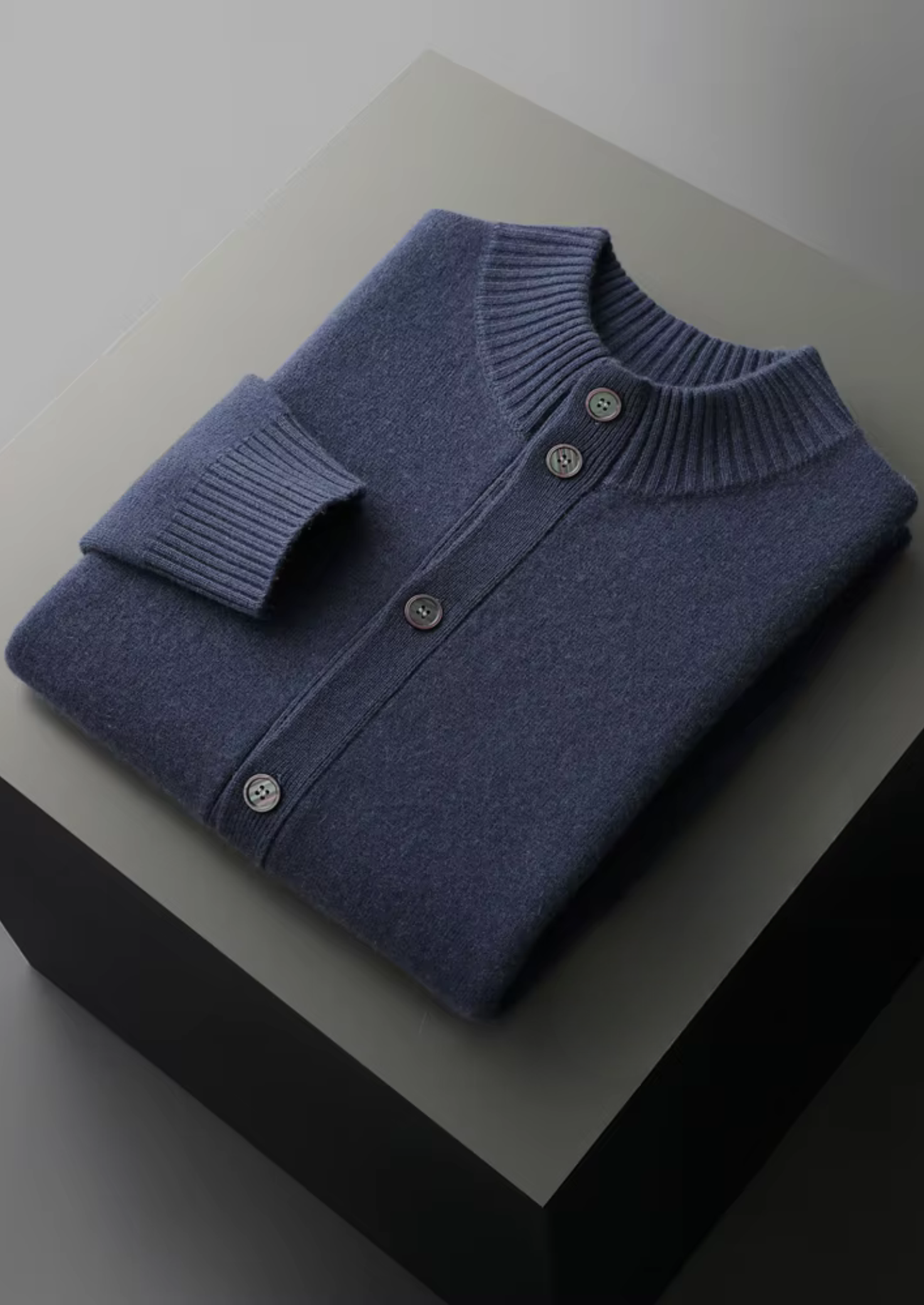 Cardigan com Botões em Cashmere Premium