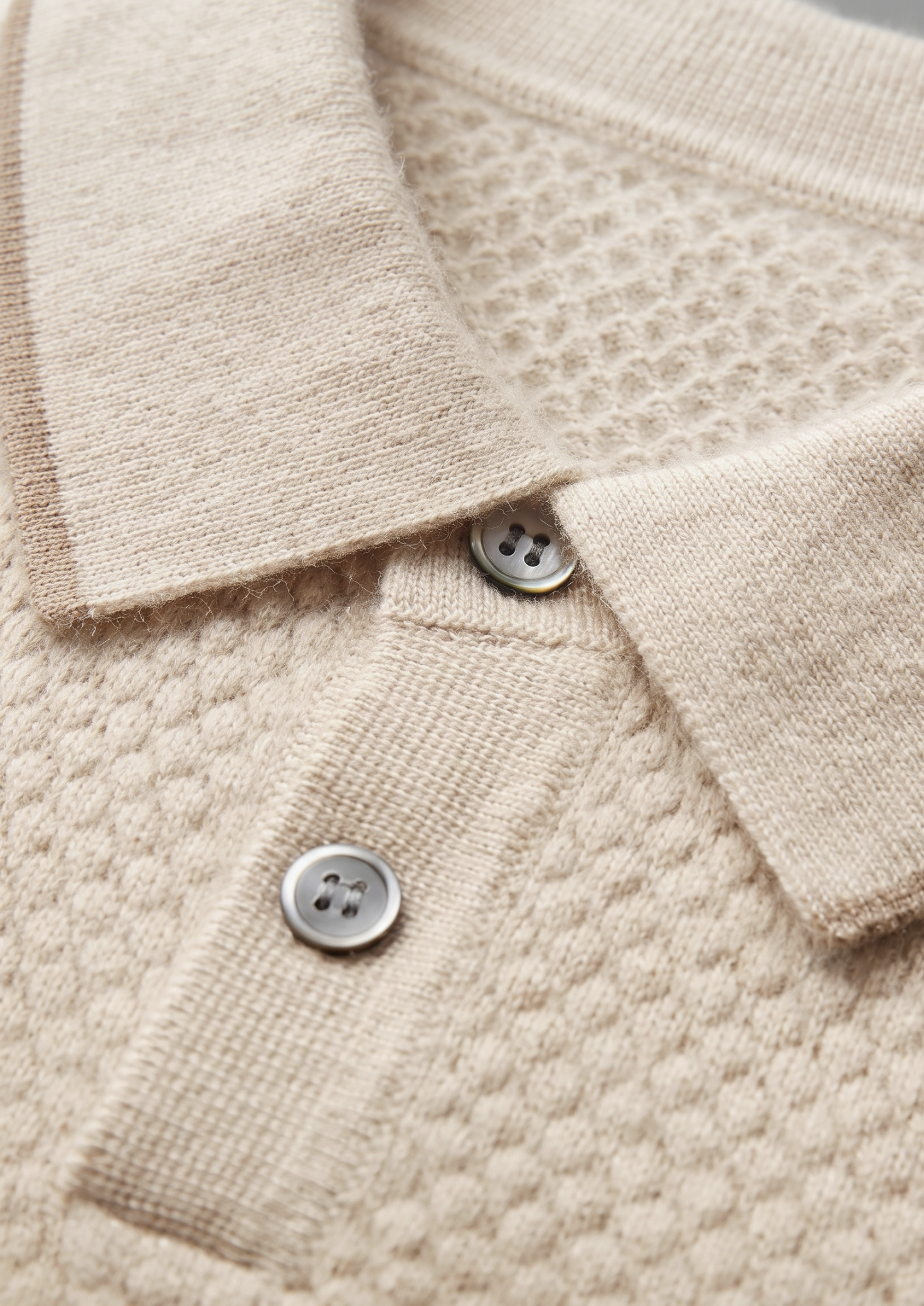 Polo Bicolor Marfim em Cashmere Premium