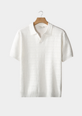 POLO BRANCA EM MALHA ESTAMPADA SEM BOTÕES