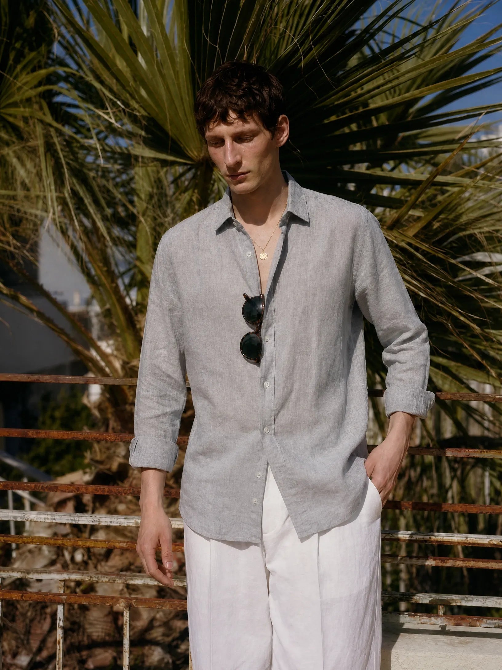 Leonina Linen Shirt — Light Gray