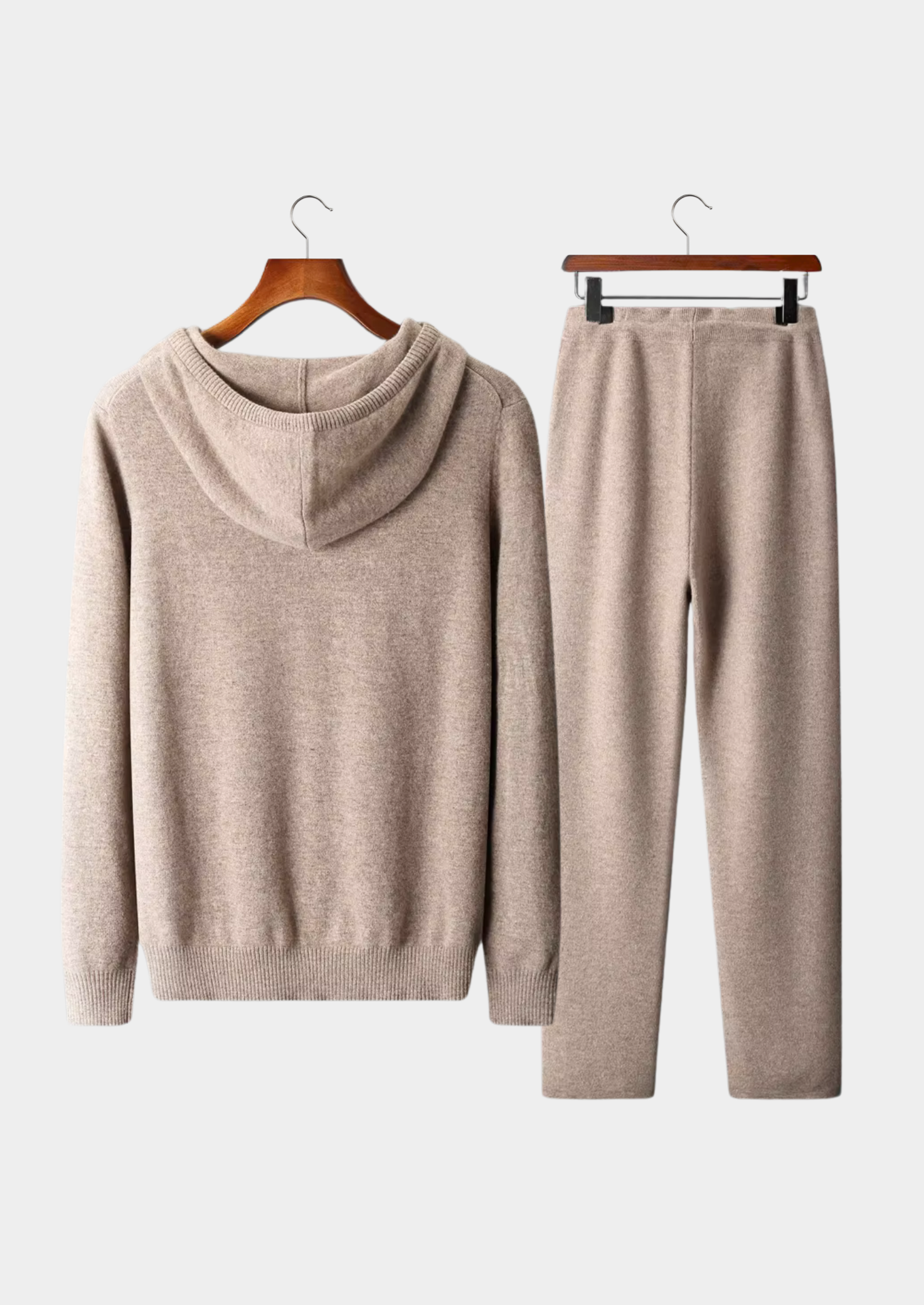 Conjunto Savro Bege em Lã Merino Extrafina Pura